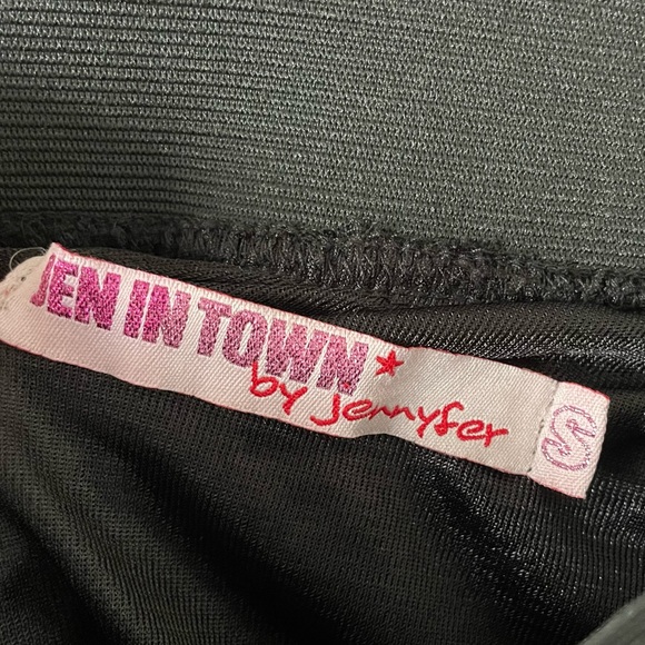 Jennyfer Black Ruffle Mini Skirt - Picture 3 of 5